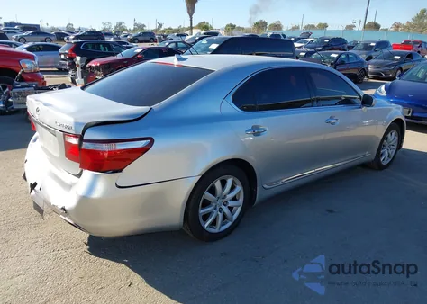 2007 Lexus Ls 460 L z USA, uszkodzony, nr VIN JTHGL46F075014419